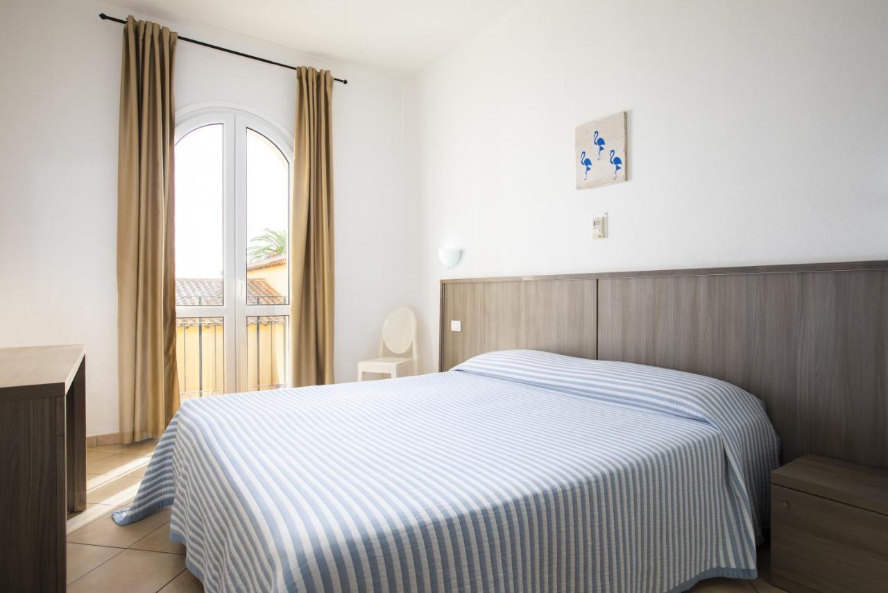 Muma Hostel SantʼAntìoco Dış mekan fotoğraf
