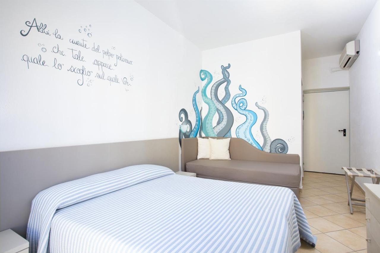 Muma Hostel SantʼAntìoco Dış mekan fotoğraf