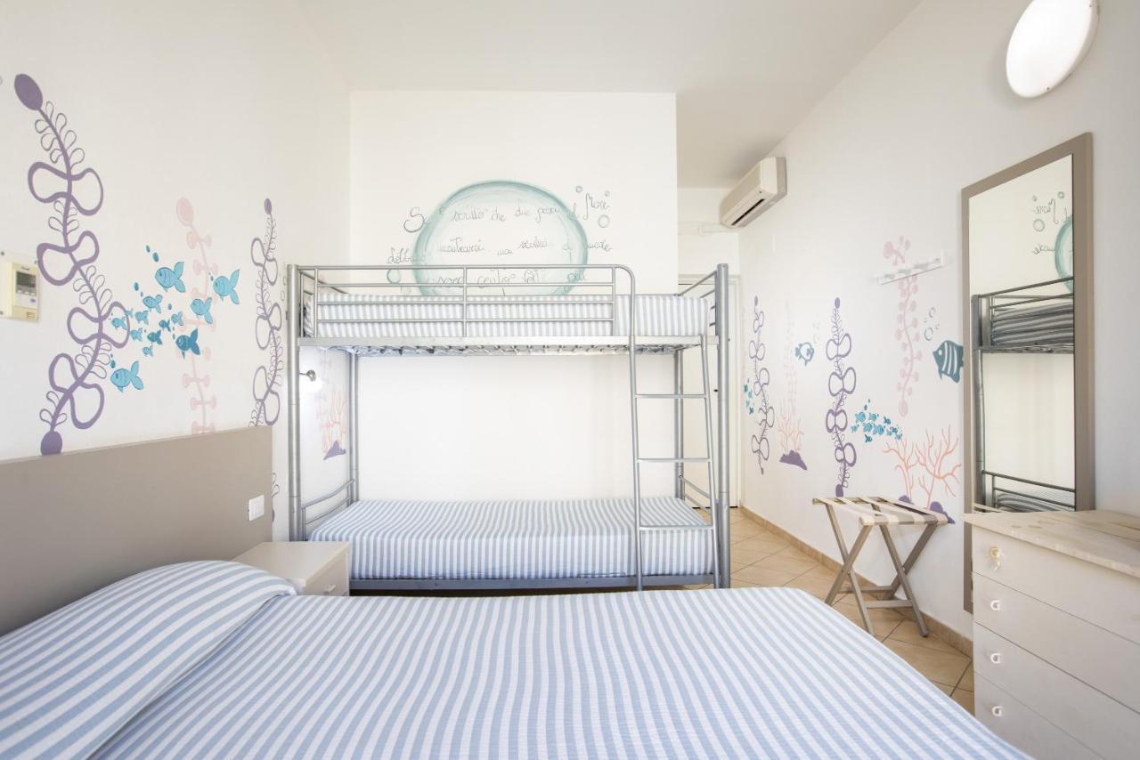 Muma Hostel SantʼAntìoco Dış mekan fotoğraf