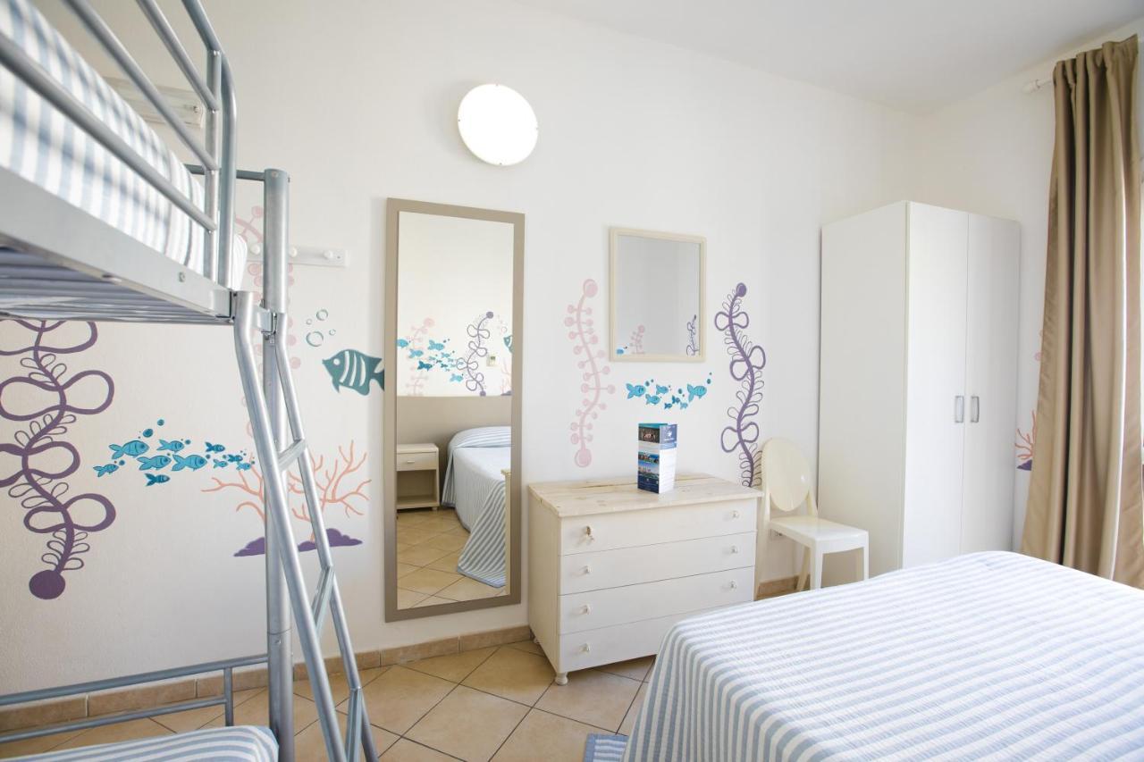 Muma Hostel SantʼAntìoco Dış mekan fotoğraf